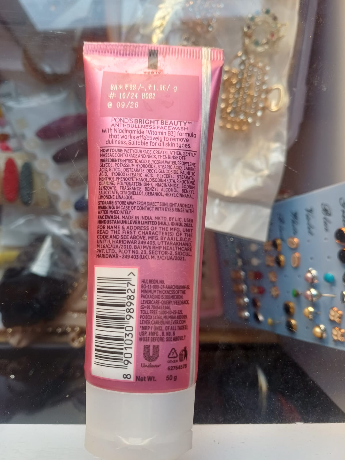 Pond's Bright Beauty Anti-Dullness Facewash 50g